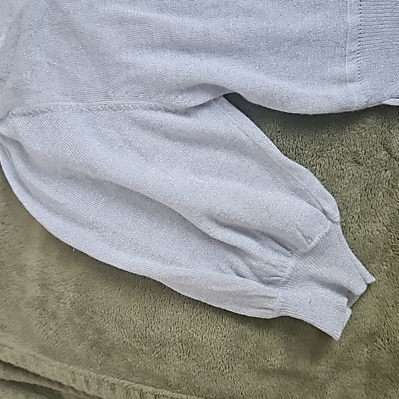 Say What? Short sleeve V neck top - Picture 4 of 12